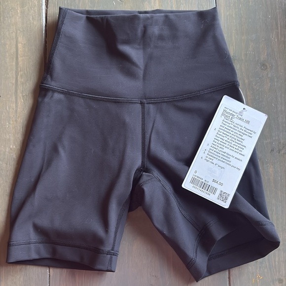 Wunder Train High-Rise Short 6" - Black - Picture 3 of 6